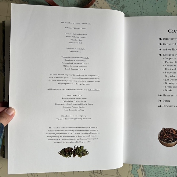 Vintage 1994 The Complete Book of Herbs - Picture 7 of 8